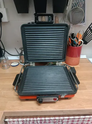 Plancha Magefesa Antigua