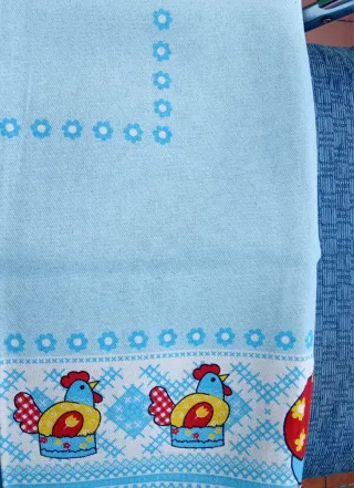 Mantel de tela con gallinas - Sin estrenar