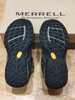 Botas de trekking Merrell Pantheon Sport GTX T41.5