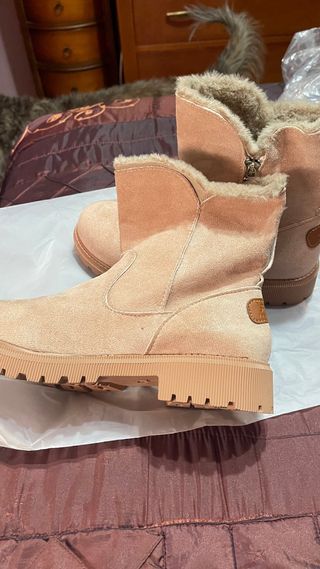 Botines beige y negros con forro