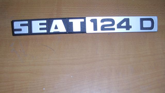 Anagrama SEAT 124D Nuevo