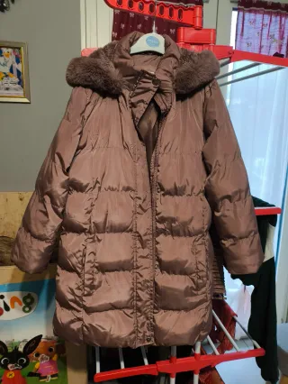 Giubbotto bambina lungo con cappuccio