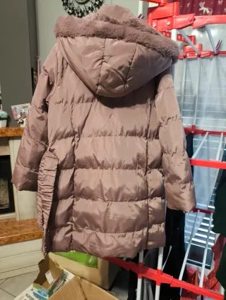 Giubbotto bambina lungo con cappuccio