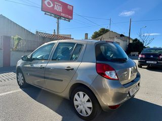 Renault Clio 2011
