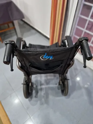 silla de ruedas plegable