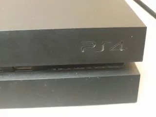 PS4 (PlayStation 4) Negra