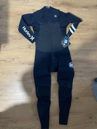 Neopreno Hurley Talla XL sin estrenar.