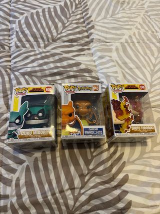 Lote 3 Funko Pop Anime: Izuku, Charizard, Shoto