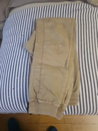 Pantalones cargo Bershka beige Talla xs