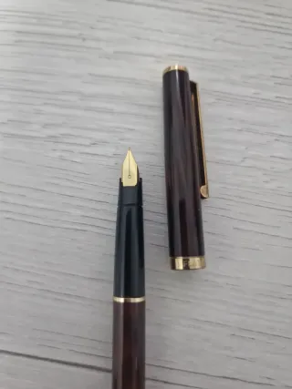 Pluma Flaminaire W.G. Marrón Dorada