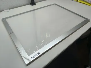 Mesa de Luz sensorial TickiT A3