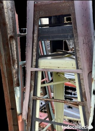 Sillas de metal apilables color azul