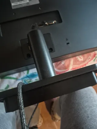 Monitor LG Negro HDMI TM medidas 55X32 NO ENVIO