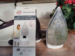 Rowenta DG8520 Perfect Steam Ferro da Stiro