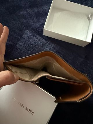 Cartera Michael Kors Beige y Marrón