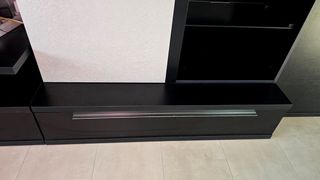 Mueble salón moderno y mesa auxiliar