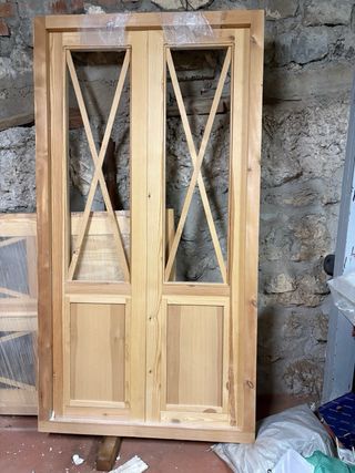 4 Puertas de pino nuevas