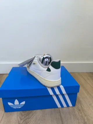 Zapatillas Adidas NY 90 Talla 44 2/3 Blancas