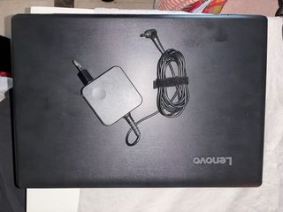 Portátil Lenovo Ideapad 110 Negro