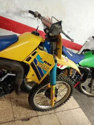 SUZUKI RM 125 PRE 84