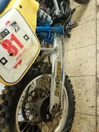 SUZUKI RM 125 PRE 84
