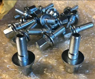 Tornillos Llantas PSA (Peugeot/Citroën)