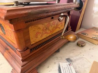 Gramófono La Voz de su Amo Original