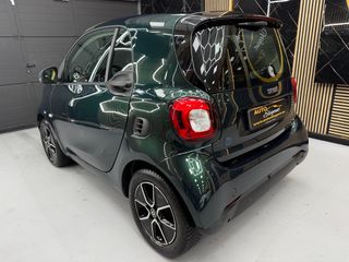 smart fortwo 2021
