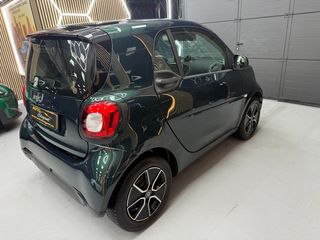smart fortwo 2021