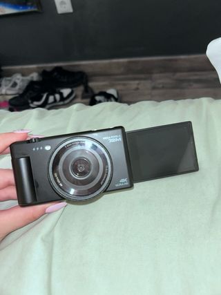 Cámara digital 72MP 4K