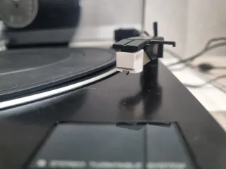 Tocadiscos AIWA PX-E550E preamplificador