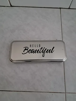 Estuche Metálico Kit Maquillaje Profesional