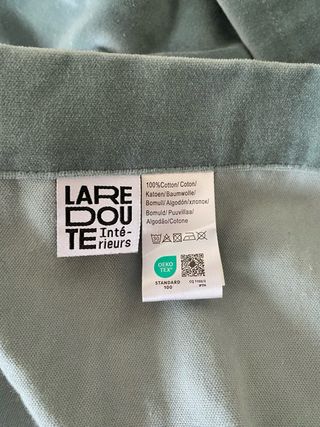 Cortina terciopelo azul trabillas