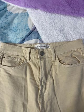 Pantalón campana Pull&Bear talla 38