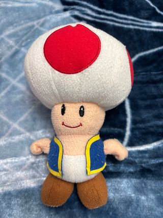 Peluche Mario, Toad y Cat Mario