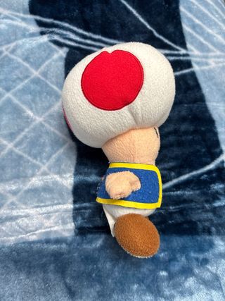 Peluche Mario, Toad y Cat Mario