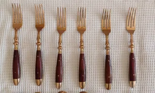 24 posate e 2 apribottiglie ottone e palissandro