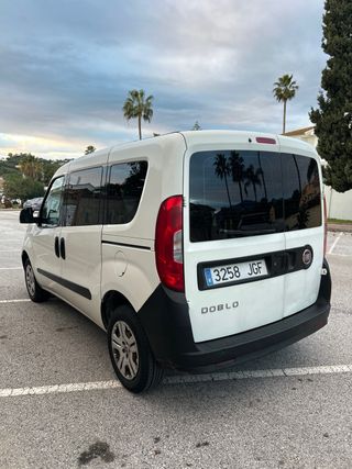 FIAT Doblò 2015