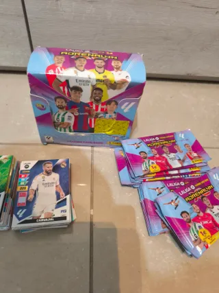 Lotazo caja, sobres y Álbum Adrenalyn 2023-2024