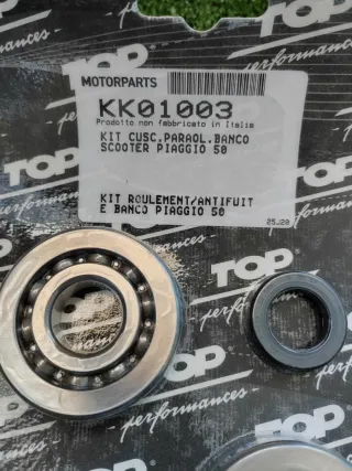 KIT RODAMIENTOS Y RETENES TOP PIAGGIO ZIP