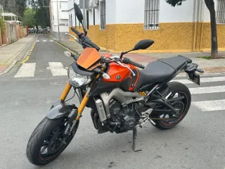 Yamaha MT-09 "SP"2014 - 42.000 km ultimo precio