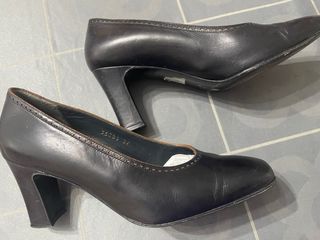 Salones Georges Rech marrones