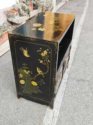Antica credenza cinese lacca nera decorata