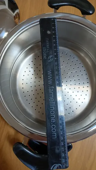 OFERTA Olla y vaporera AMC NUEVA