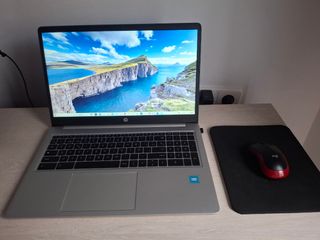 Portátil HP Plata y Azul