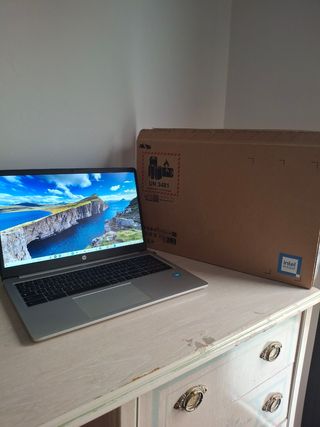 Portátil HP Plata y Azul