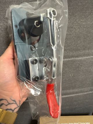 Plantilla de bisagras para carpintería