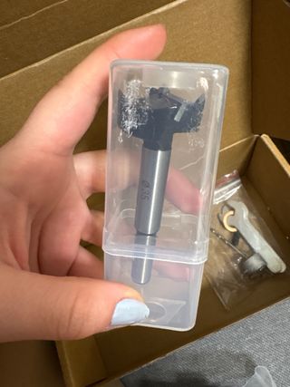 Plantilla de bisagras para carpintería