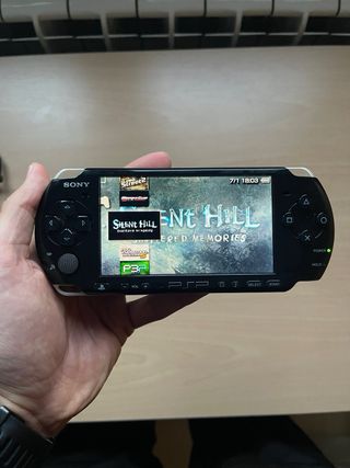 PSP Negra 64GB + Funda + Cargador