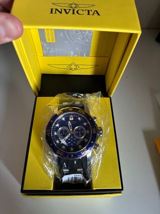 Reloj Invicta Cronógrafo Azul y Negro
